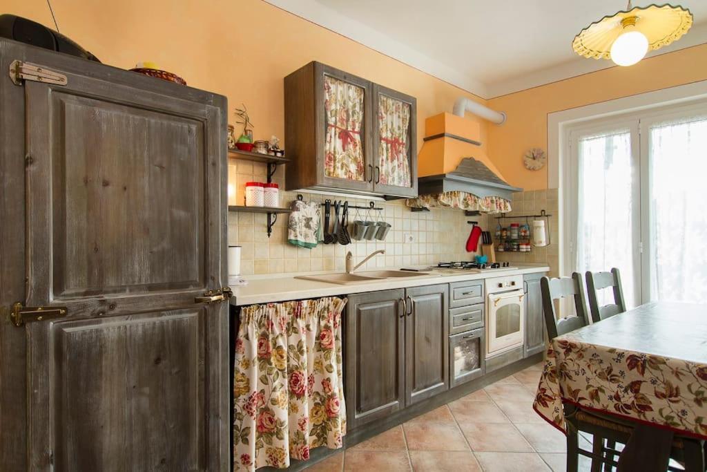 Appartamento Caretto บาเวโน ภายนอก รูปภาพ